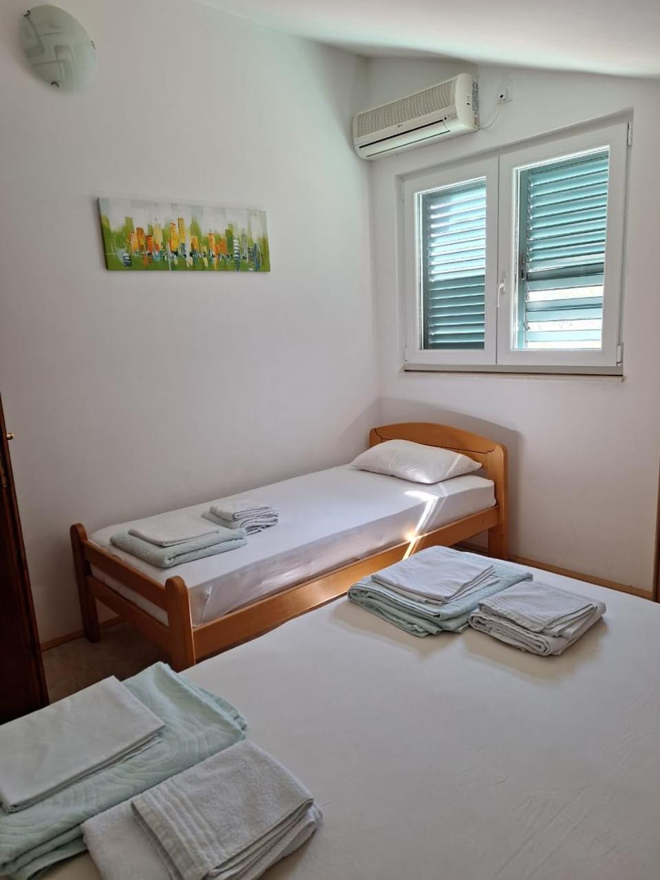Apartments Iva Cattaro Esterno foto